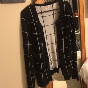 Square patterned sweater